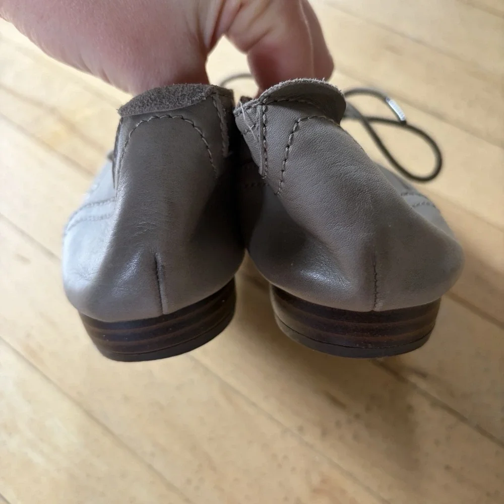 Lucky Brand Gedi Studded Leather Oxford‎ Gray Shoes Size 8.5 M Womens